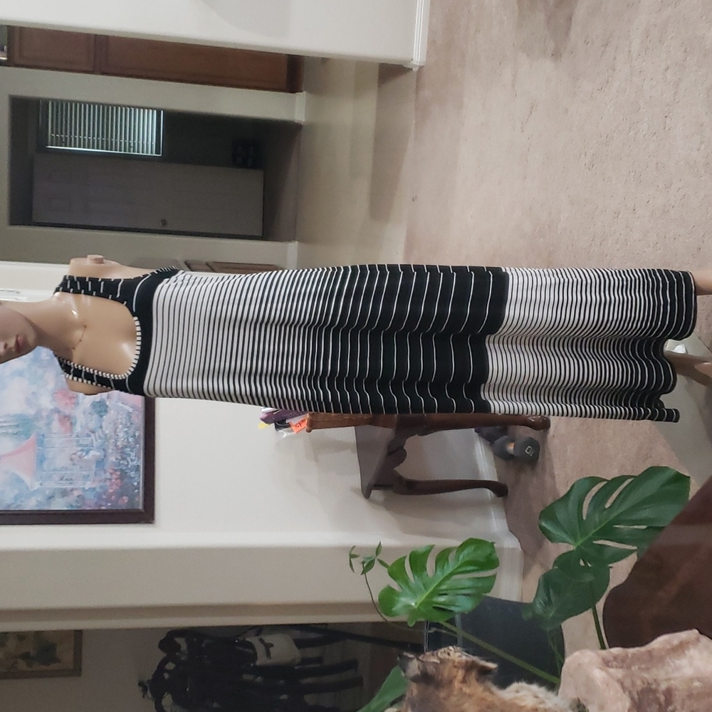 La Blanca S soft jersey knit optical illusion racerback tank flowy maxi dress